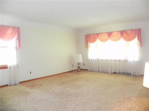 5809 Washington Blvd, Ashtabula, OH 44004 photo 7