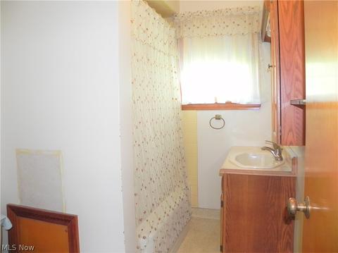 5809 Washington Blvd, Ashtabula, OH 44004 photo 12