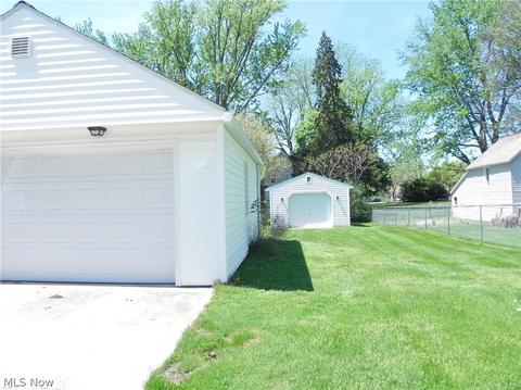 5809 Washington Blvd, Ashtabula, OH 44004 photo 2