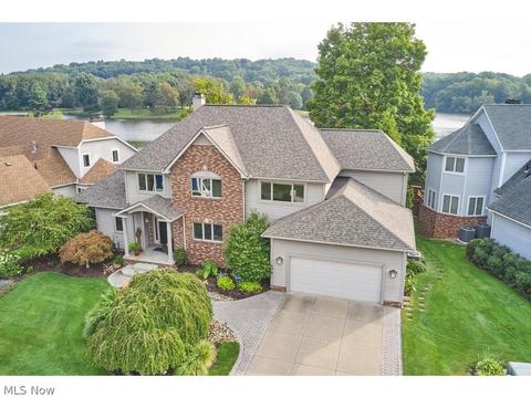 311 Lake Pointe Dr, Akron, OH 44333 photo 26