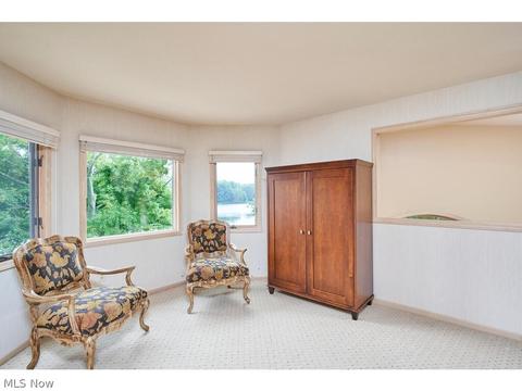 311 Lake Pointe Dr, Akron, OH 44333 photo 22