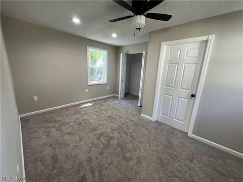 695 Maple Ave, Conneaut, OH 44030 photo 5