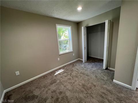 695 Maple Ave, Conneaut, OH 44030 photo 6
