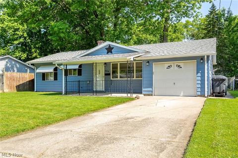 538 Denison Ave, Elyria, OH 44035 photo 2
