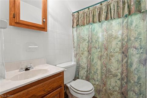 538 Denison Ave, Elyria, OH 44035 photo 11