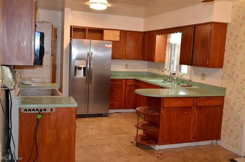 3240 Falbo Ave, Lorain, OH 44052 photo 7