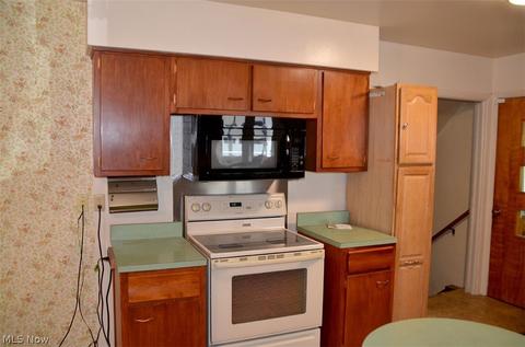 3240 Falbo Ave, Lorain, OH 44052 photo 8