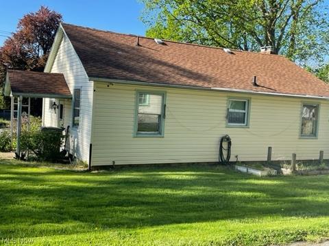 1000 Bunker Hill Rd, Ashtabula, OH 44004 photo 2