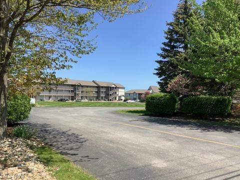 5237 Lake Rd W #1013, Ashtabula, OH 44004 photo 2