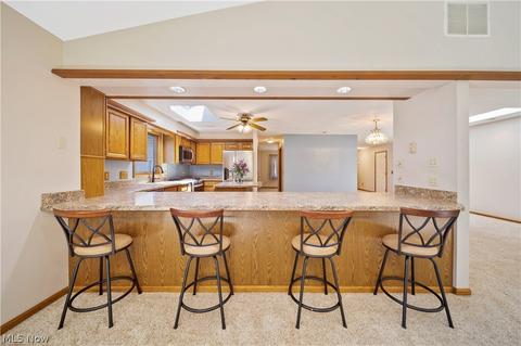 7280 Sandtree Ln, Mentor, OH 44060 photo 9