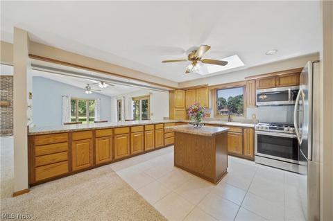 7280 Sandtree Ln, Mentor, OH 44060 photo 7