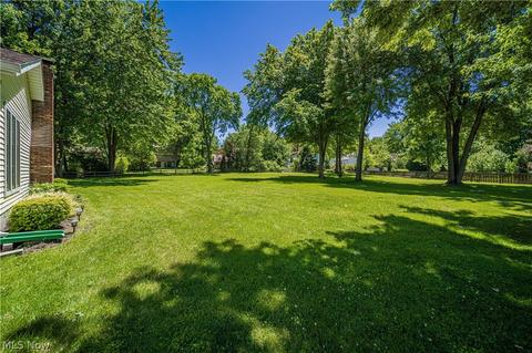 7280 Sandtree Ln, Mentor, OH 44060 photo 27