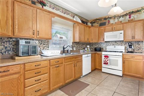 112 Water St, Elyria, OH 44035 photo 7
