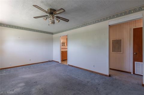 1315 Eleanor Dr, Ashtabula, OH 44004 photo 3