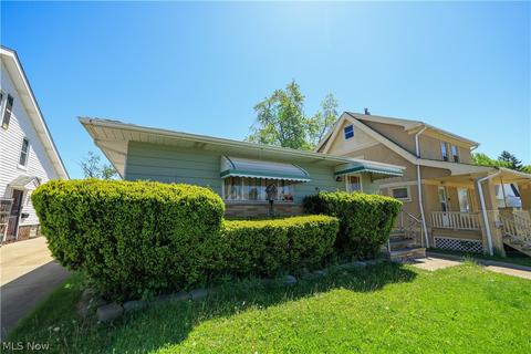 5207 Thomas St, Maple Heights, OH 44137 photo 22