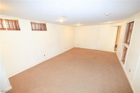 5207 Thomas St, Maple Heights, OH 44137 photo 18