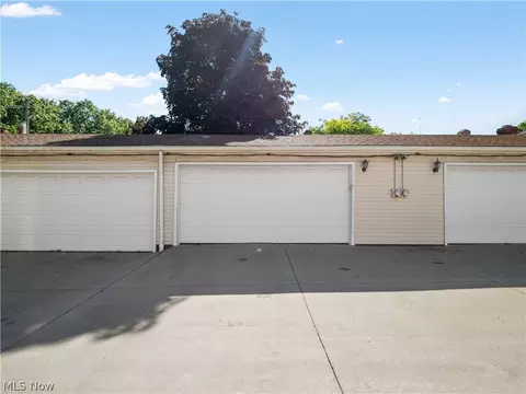 6482 State Rd #E4, Parma, OH 44134 photo 26