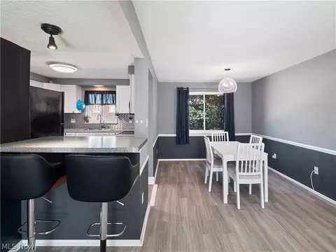 6482 State Rd #E4, Parma, OH 44134 photo 11