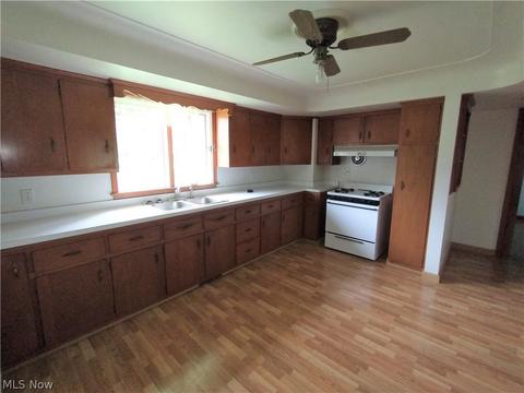 2006 Renko Rd, Ashtabula, OH 44004 photo 8