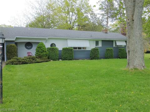 2006 Renko Rd, Ashtabula, OH 44004 photo 2