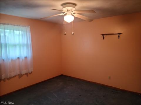 36920 Opal Dr, Barnesville, OH 43713 photo 12