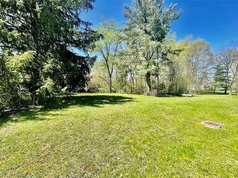 7414 Geauga St, Solon, OH 44139 photo 1