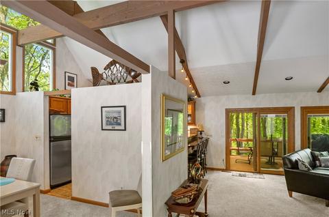 375 Bent Tree Dr, Aurora, OH 44202 photo 9
