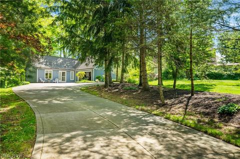 375 Bent Tree Dr, Aurora, OH 44202 photo 1