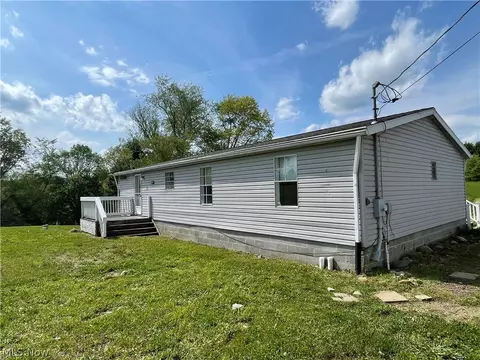 40471 Applegate Rd, Lisbon, OH 44432 photo 2