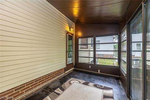 5202 Albertly Ave, Parma, OH 44134 photo 5