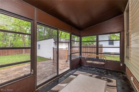 5202 Albertly Ave, Parma, OH 44134 photo 6