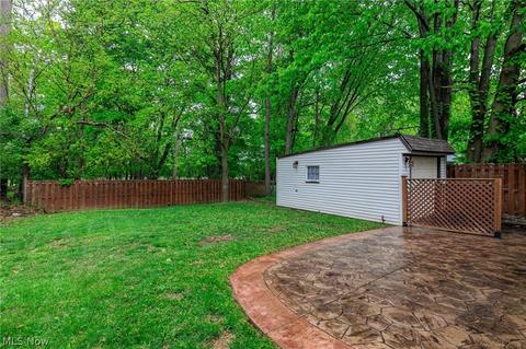 5202 Albertly Ave, Parma, OH 44134 photo 4