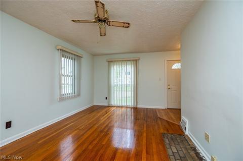 5202 Albertly Ave, Parma, OH 44134 photo 17