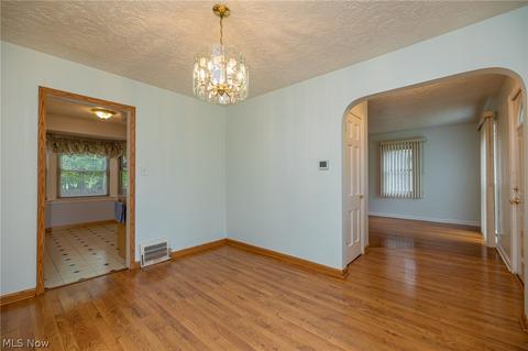 5202 Albertly Ave, Parma, OH 44134 photo 11
