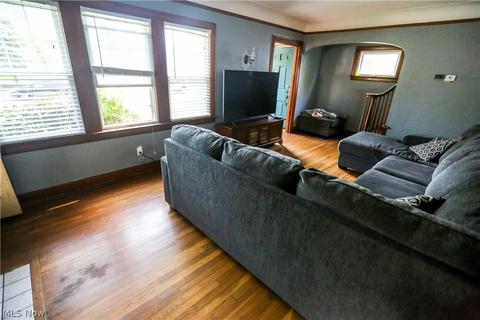312 Ohio St, Elyria, OH 44035 photo 9