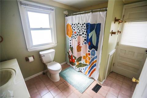 312 Ohio St, Elyria, OH 44035 photo 14