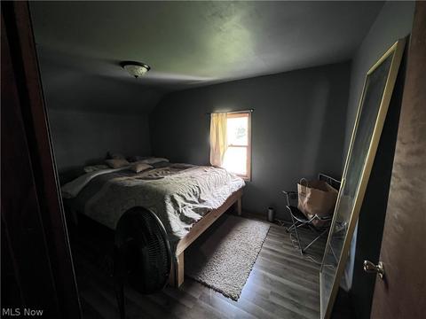 213 9th St, Elyria, OH 44035 photo 8
