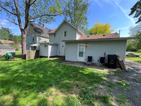 213 9th St, Elyria, OH 44035 photo 26
