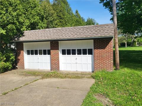 6053 Middle Ridge Rd, Lorain, OH 44053 photo 4