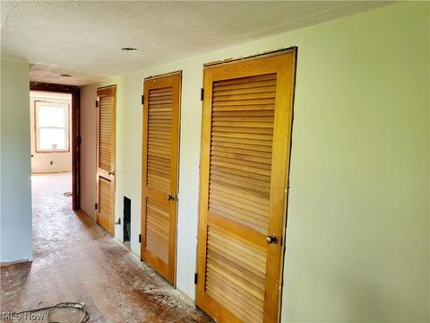 6053 Middle Ridge Rd, Lorain, OH 44053 photo 16