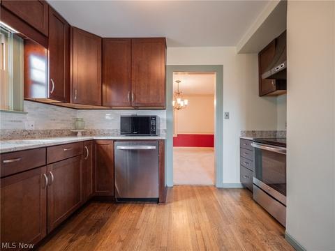 3404 Brookview Blvd, Parma, OH 44134 photo 9