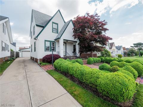 3404 Brookview Blvd, Parma, OH 44134 photo 2