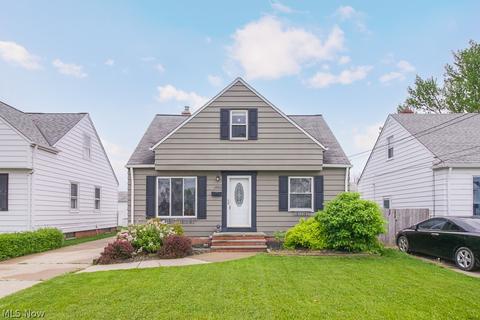 29962 Elgin Rd, Wickliffe, OH 44092 photo 1