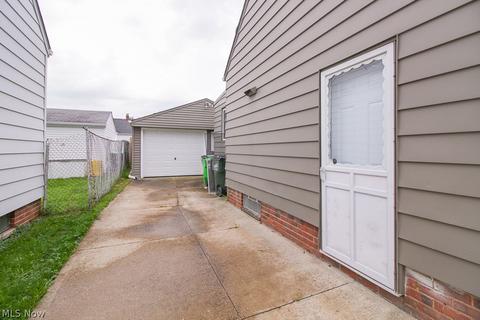 29962 Elgin Rd, Wickliffe, OH 44092 photo 28
