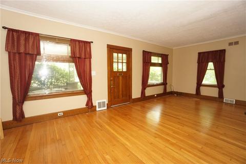 151 Meadowbrook Ave, Boardman, OH 44512 photo 4