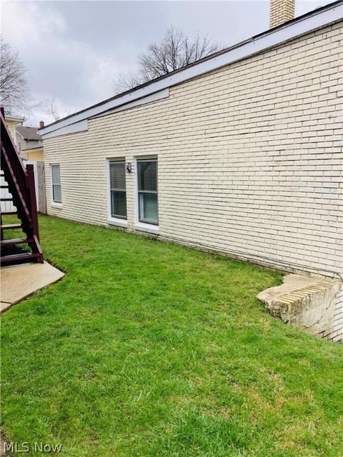 2810 5th St NW, Canton, OH 44708 photo 2