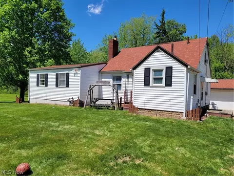3520 Darwin St SW, Massillon, OH 44646