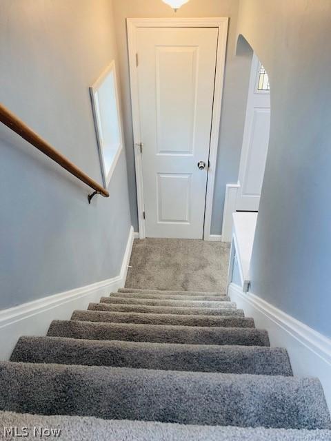 625 Mohawk Ave, Akron, OH 44305 photo 17