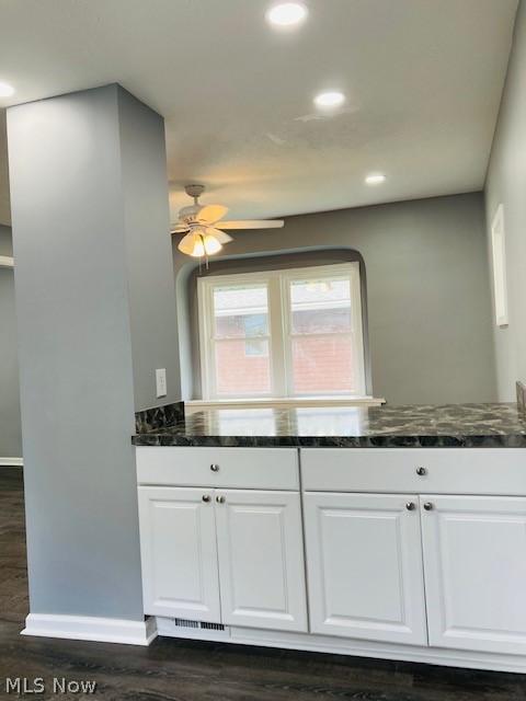 625 Mohawk Ave, Akron, OH 44305 photo 9