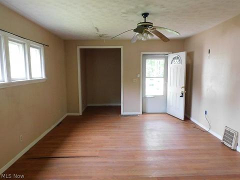 4042 N Bend Rd, Ashtabula, OH 44004 photo 7
